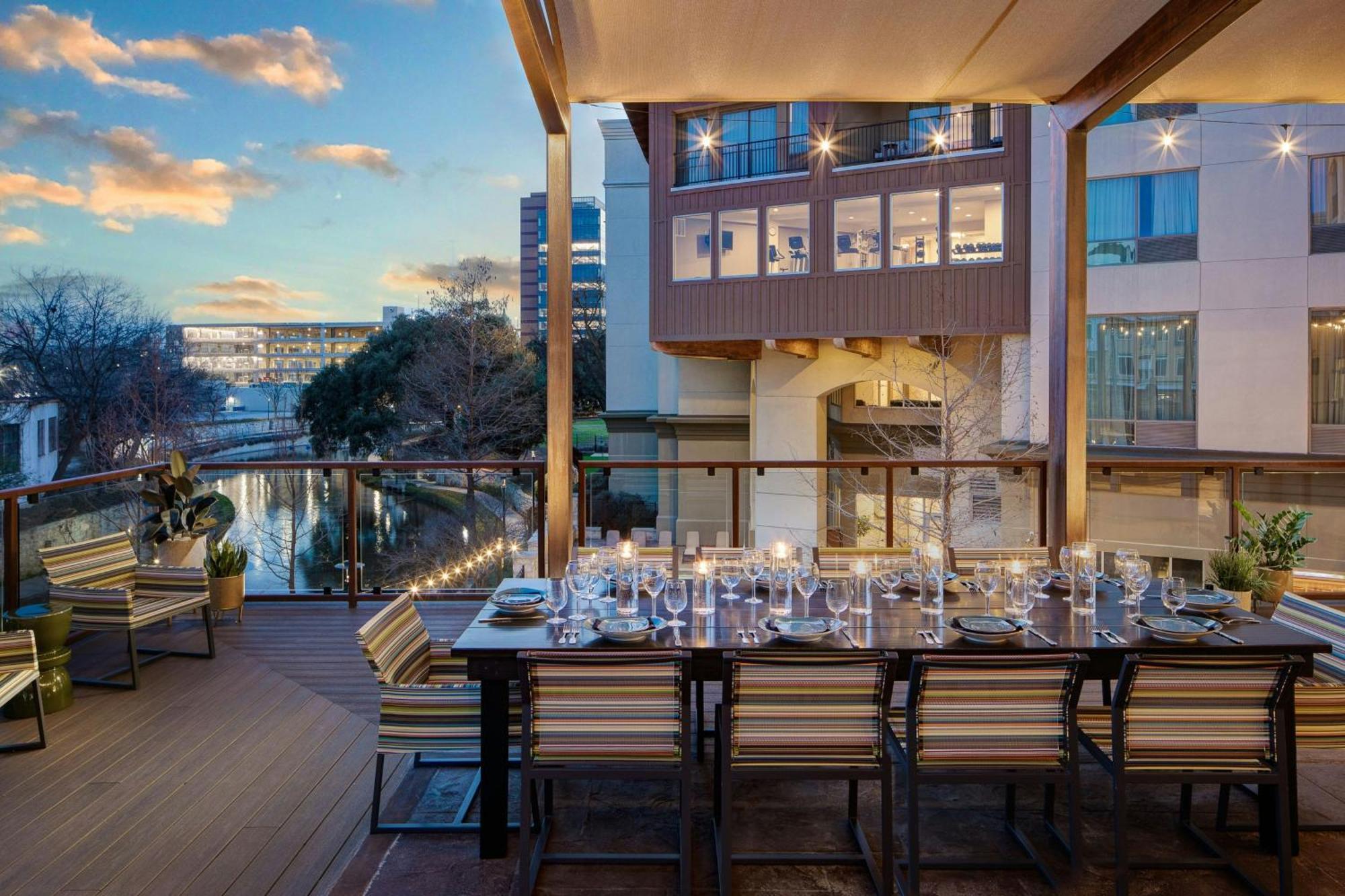 Sol Cypress, San Antonio, A Tribute Portfolio Hotel Exterior foto